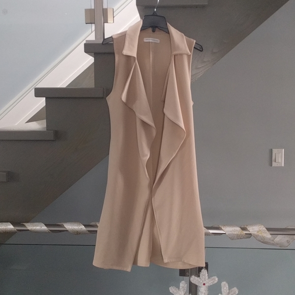 Beautiful cape by Seven Sisters ❤️ light - Picture 1 of 12